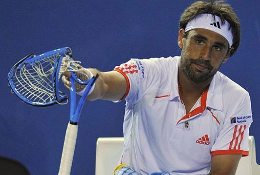 Baghdatis razbio četiri reketa u minuti!