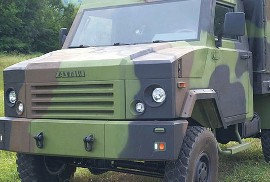 Zastava kamioni nude vojsci ''srpski hummer''