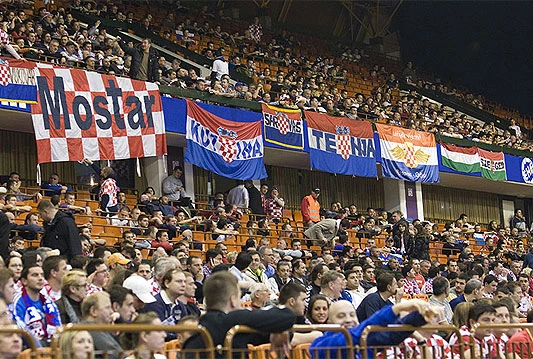 Otkazan organizirani odlazak navijača u Beograd?