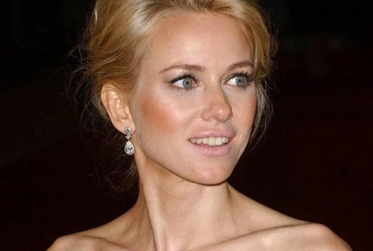 Naomi Watts u filmu glumi princezu Dianu