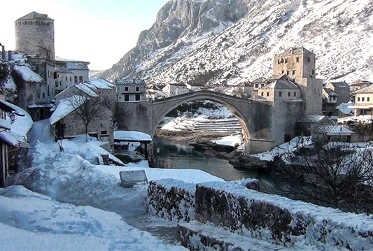 Nakon svega, Mostar se budi!