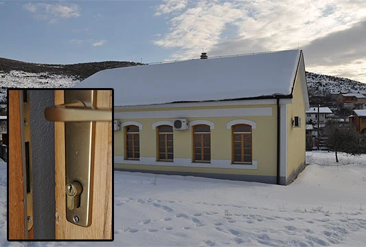 Opljačkan Parohijski dom u Blagaju