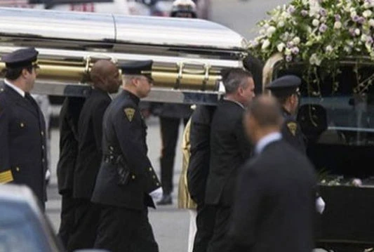 Whitney ispraćena uz pjesmu 'I Will Always Love You'