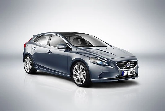 Stefan Jacoby u Ženevi otkrio novi Volvo V40