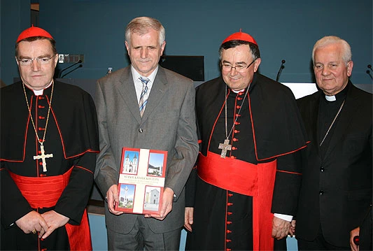 Predstavljena knjiga o župama u BiH