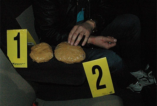 Uhićene tri osobe i zaplijenjeno 10,6 kg marihuane