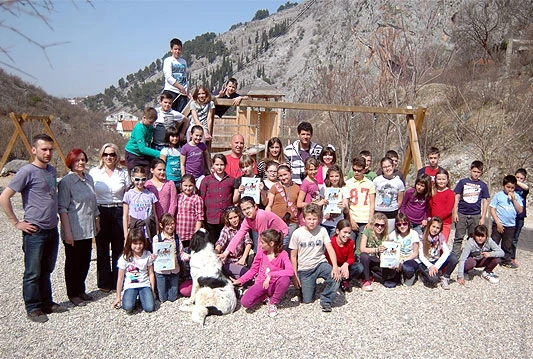 Novi val Blagaj: Školarci kroz edukaciju i igru uče o brizi za okoliš