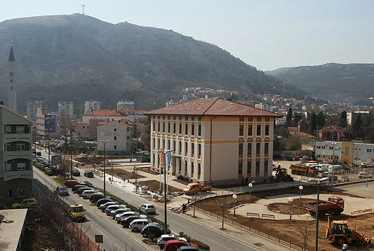 Bešlić i Ćorić zajedno će otvoriti Vijećnicu Grada Mostara