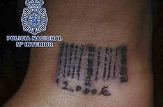 Španjolska policija uhitila 22 rumunjska makroa, ženama tetovirali bar kodove