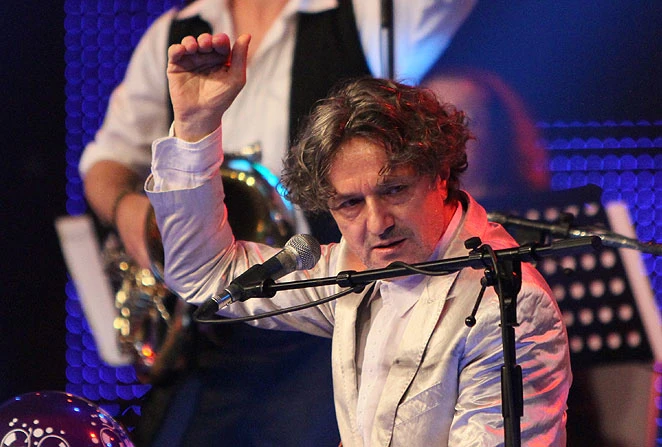 Rođendanski koncert u Zetri: Tonac umalo izludio Bregu