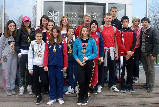 Plivači PK 'Velež' u Mostar donijeli pehar i 28 medalja sa državnog prvenstva