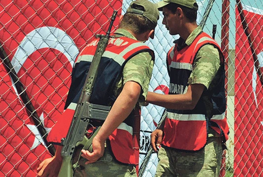 Turska vojska: Ako ne želiš u vojsku, pokaži im svoju sliku seksa s drugim muškarcem