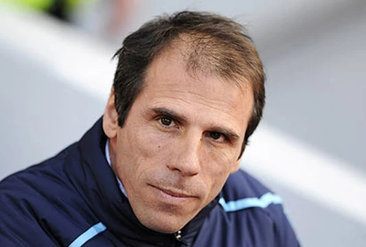Chelsea želi Zolu u stručnom stožeru, a Zola želi u Italiju