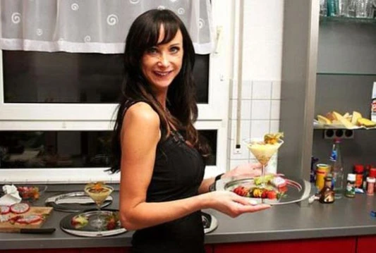 Večera za 5: Manekenka se ubila zbog komentara