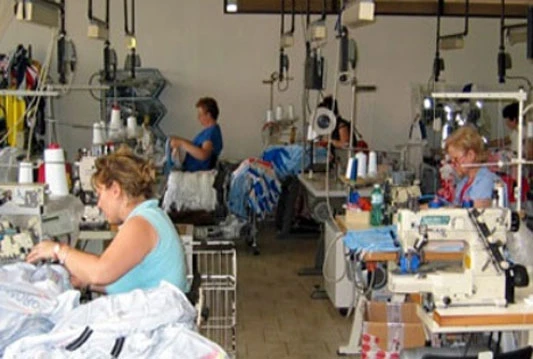 Radnici Konfekcije Borac nastavili proizvodnju