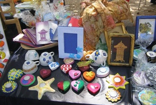 Mladi s umanjenim sposobnostima predstavljaju radove na sajmu knjiga