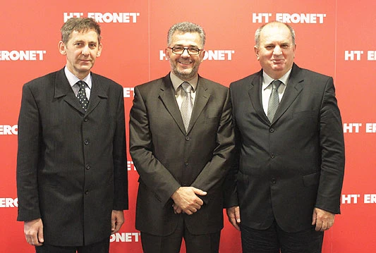 HT Eronet doniorao automobil Parkovima i Upravi civilne zaštite ŽZH