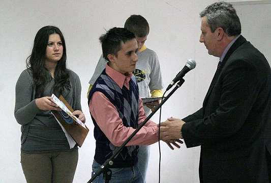 Obilježen dan Mašinsko-saobraćajne škole, učenik generacije Haris Tufek
