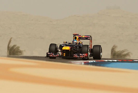 Vettelu pole position u Behreinu