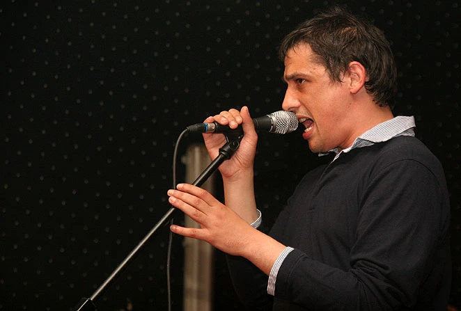 'Danas vas služi' Mario Knezović