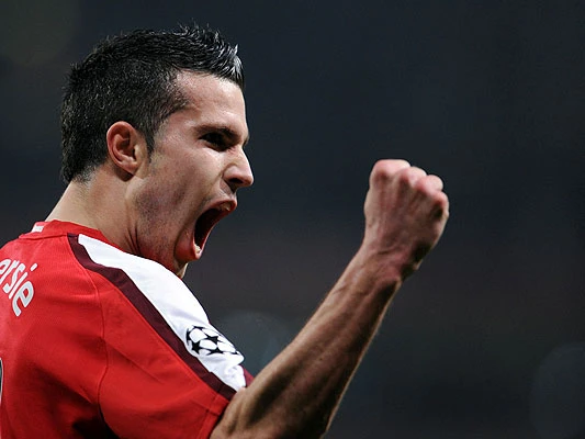 Van Persie najbolji nogometaš na otoku