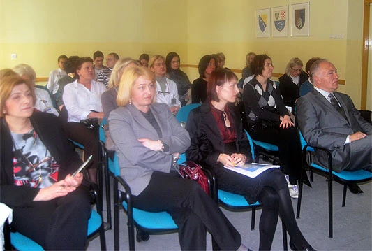 Multisektoralni pristup prevenciji HIV- i promociji zdravih životnih stilova među mladima u BiH
