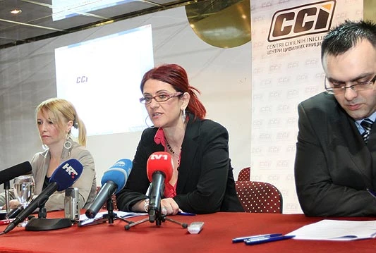 Katastrofa: Za plaće unutar administrativnog aparata izdvojeno 3 milijuna KM više
