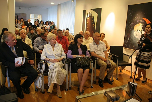 Promovirana knjiga fra Vendelina Karačića, te otvorena izložba studenata 'Ars sacra-e'