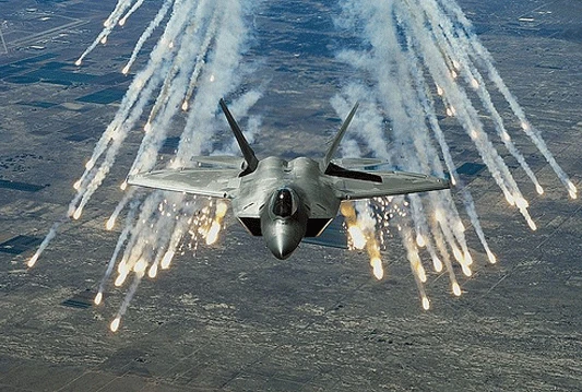 Zračne snage F-22 imaju problema s nedostatkom kisika tijekom leta