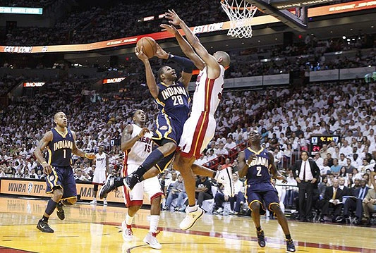 Indiana iznenadila Miami, Spursi poveli protiv Clippersa