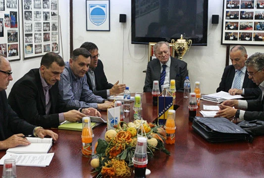 Odbor za normalizaciju NS BiH: m:tel izrazio spremnost sponzoriranja Premier lige