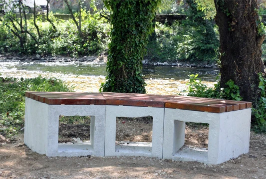 Park Borak dobio nove klupe