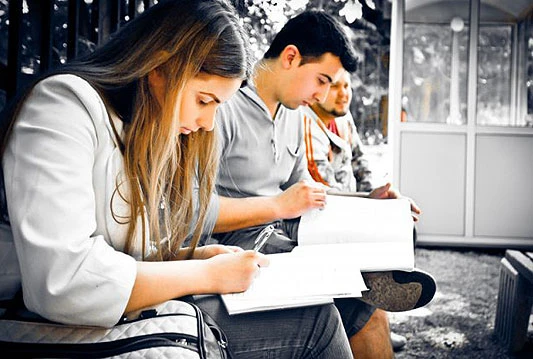 Google stipendira studenticu sa sarajevskog SSST-a