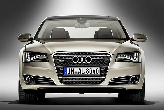 Čović ima novu 'makinu' - fenomenalan Audi A8 W 12