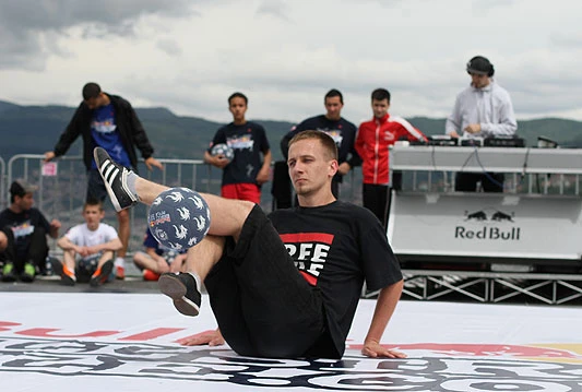 Zlatko Mešić iz Modriče pobjednik bh. natjecanja Red Bull Street Style 2012