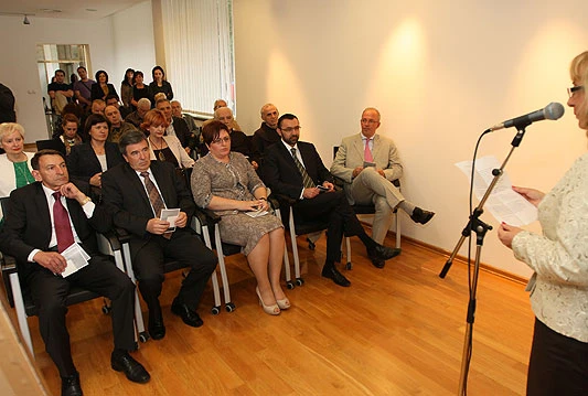 Predstavljena poštanska marka "Bosanskohercegovački nobelovci"