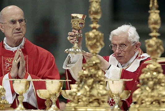 Papa: Svijet ponovo proživljava svoj Babilon