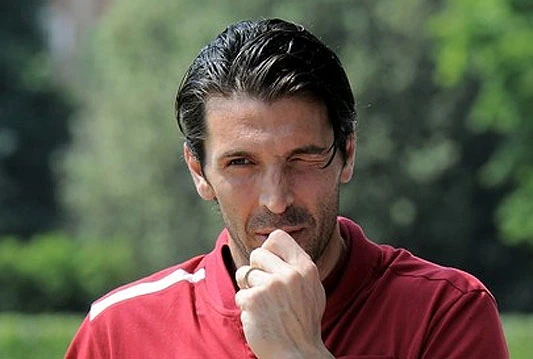 Buffon se kladio milijunima eura