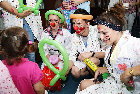 Posjeta klinici za dječije bolesti UKCa Tuzla