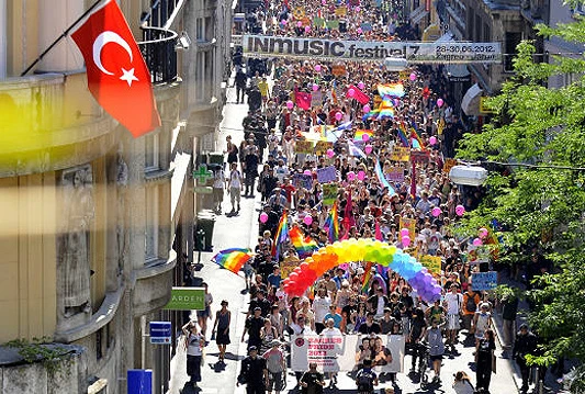 Četiri tisuće ljudi na Zagreb Prideu