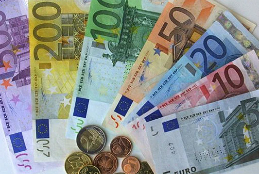 Loše vijesti iz eurozone vrše pritisak na tečaj eura