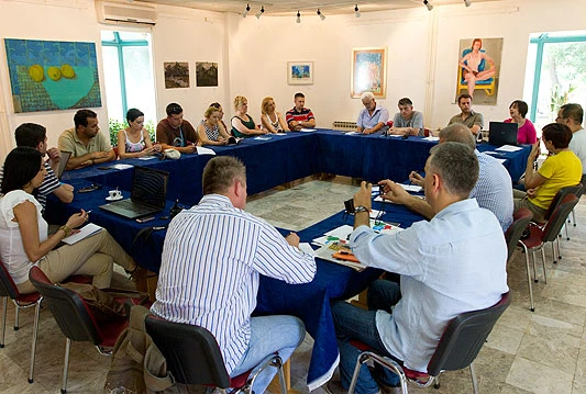 Mostar u informativnoj blokadi; Više od 100 osoba iz medija ostalo bez posla