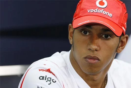Hamilton među nositeljima olimpijske baklje