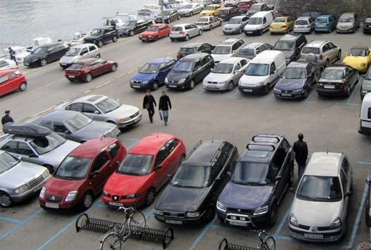 Pad prodaje automobila u Italiji