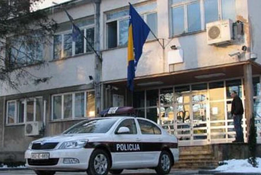 Jedna osoba smrtno stradala u prometnoj nesreći