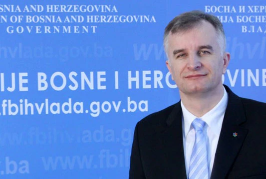 "Vodstva određenih poljoprivrednih udruga pod utjecajem političkih stranaka"