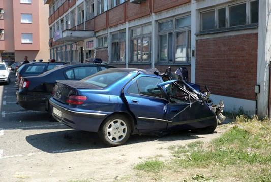 U sudaru poginula jedna osoba, druga ozlijeđena