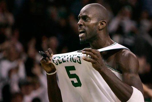 Garnett u Celticsima još tri godine