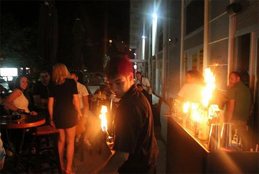 BaZZa BARMEN FIRE SHOW!