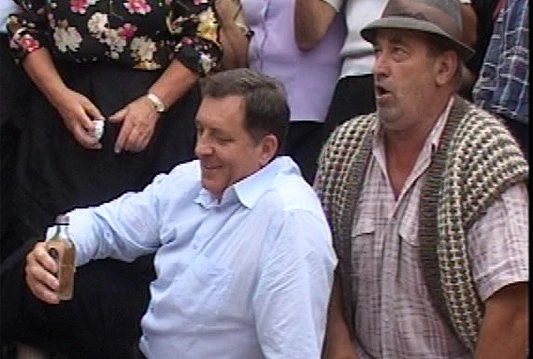 Dodik skinuo prvi otkos pšenice